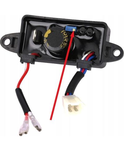 REGULATOR NAPIĘCIA AGREGATU PRĄDOTWÓRCZEGO 250V 220µF 2-4PIN PROSTOKĄT